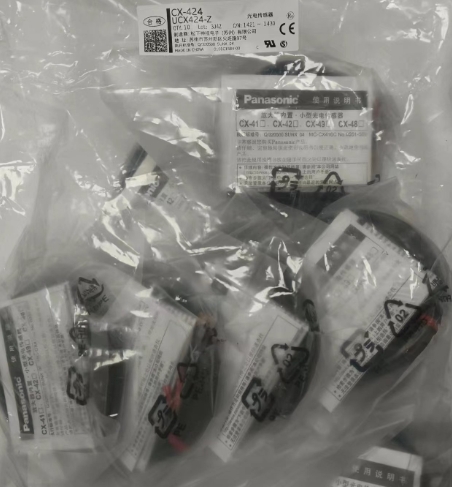日本Panasonic松下光电开关传感器CX-424青岛平山技研刘156-21198049